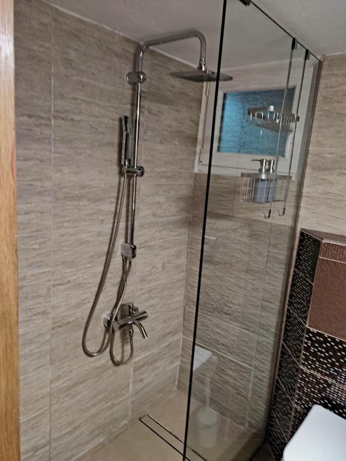 Deluxe Apartment Corinth المظهر الخارجي الصورة